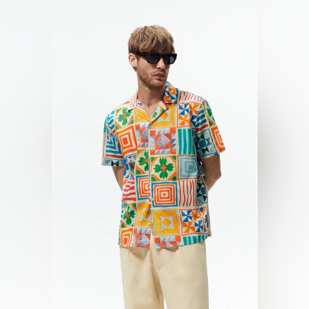 Men’s Zara Colorful Geometric Print Short Sleeve Button Up Front Shirt Size M